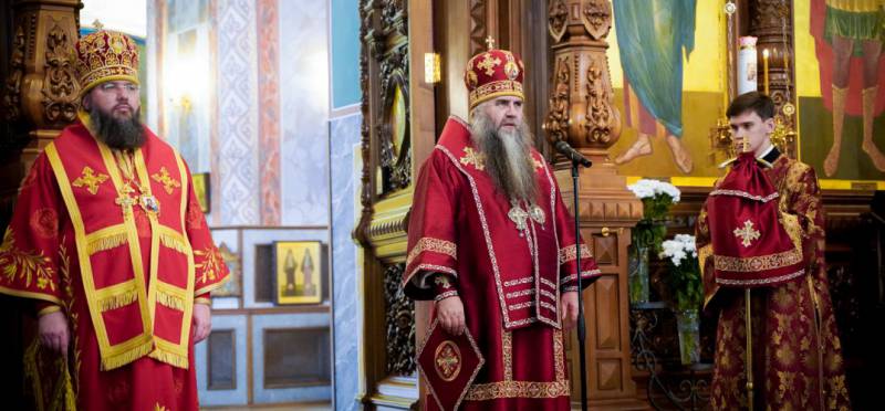 Управляющий Нижегородской епархией совершил Божественную литургию в Александро-Невском кафедральном соборе Нижнего Новгорода