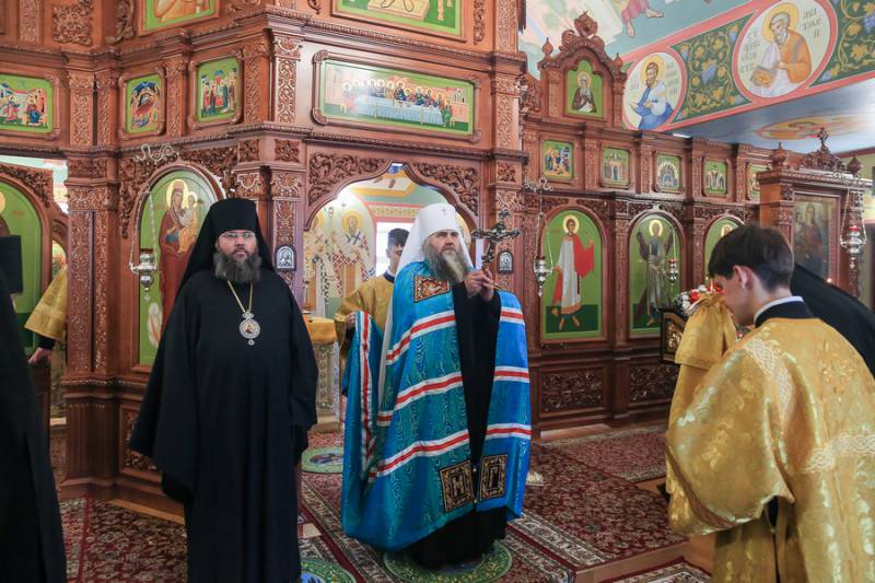 Митрополит Георгий возглавил Божественную литургию в Благовещенском монастыре Нижнего Новгорода