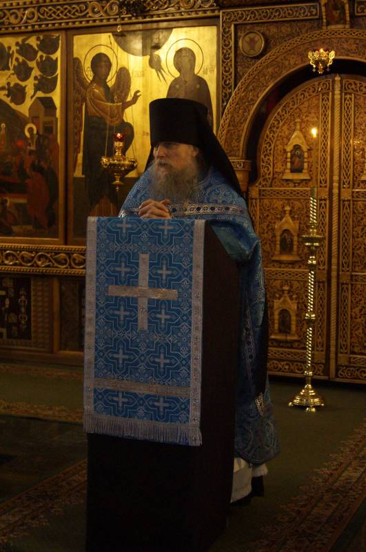 Божественная литургия в день памяти благоверного великого князя Александра Невского, в схиме Алексия