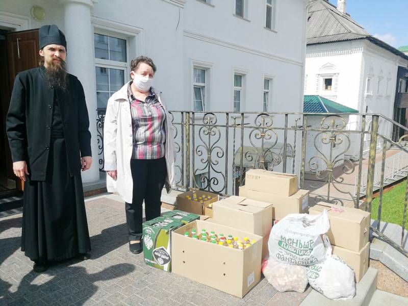 7.05.20 Благовещенский монастырь оказал благотворительную помощь Центру социально-трудовой реабилитации граждан
