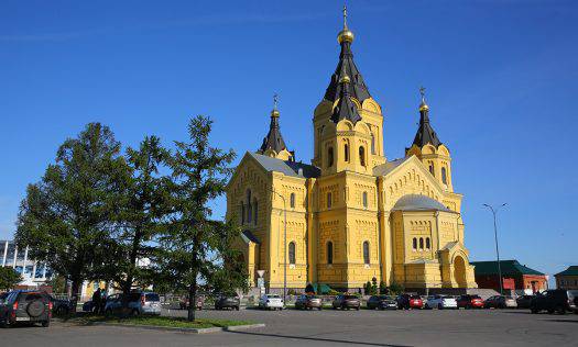 Митрополит Вышгородский и Чернобыльский Павел совершил всенощное бдение в Александро-Невском кафедральном соборе Нижнего Новгорода