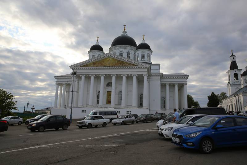 В Воскресенском кафедральном соборе Арзамаса торжественно встретили икону преподобной Олимпиады Киевской и Арзамасской