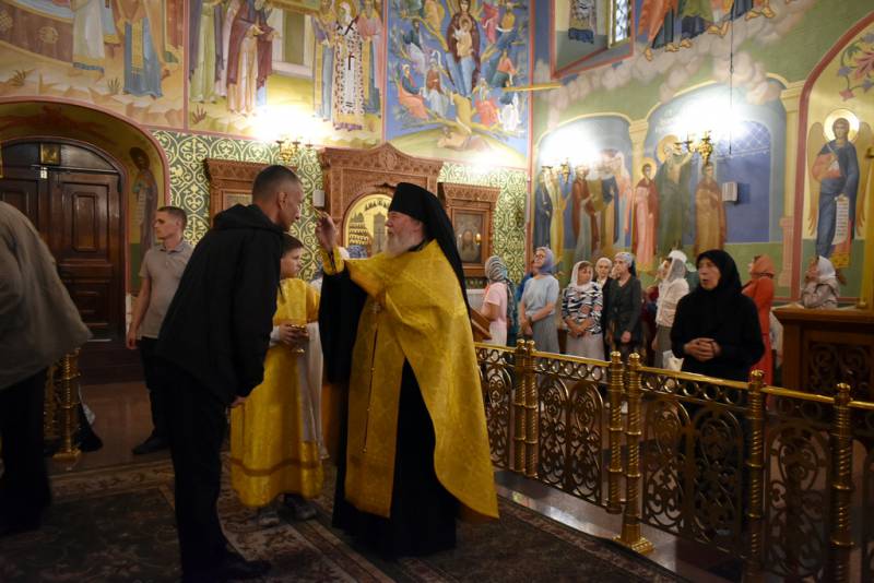 Всенощное бдение в канун 5-ой Недели по Пятидесятнице, дня памяти равноап. кн. Владимира