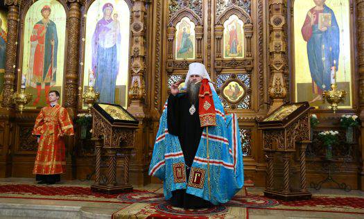 Глава Нижегородской митрополии возглавил Божественную литургию в Александро-Невском кафедральном соборе Нижнего Новгорода