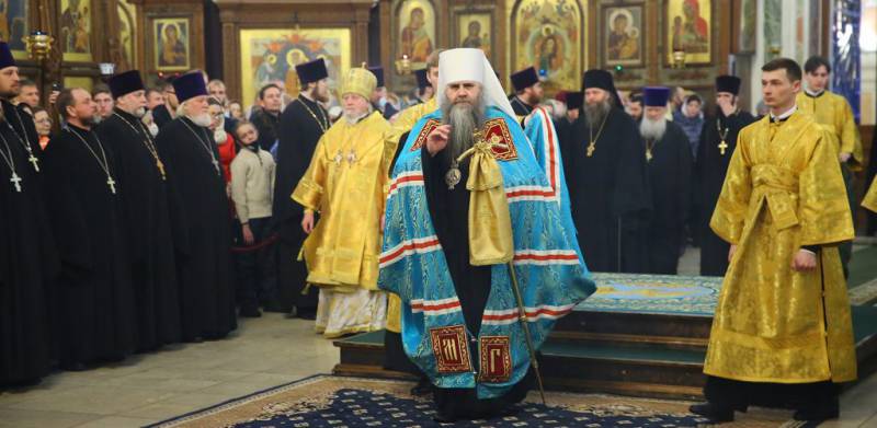 Митрополит Георгий возглавил Великую вечерню с чином прощения в Александро-Невском кафедральном соборе Нижнего Новгорода