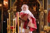 В день памяти равноапостольных Мефодия и Кирилла Святейший Патриарх Кирилл совершил Божественную литургию