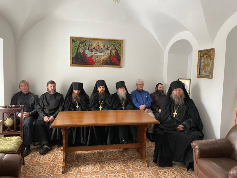 Братия монастыря прослушала доклад Святейшего Патриарха Кирилла