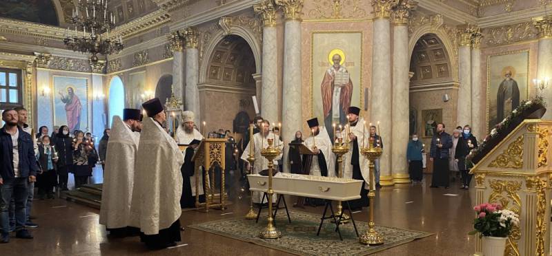 В нижегородском Спасском Староярмарочном соборе состоялось отпевание его первой и старшей алтарницы монахини Серафимы (Пономаревой)