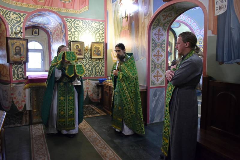 Литургия в день памяти блж. Параскевы Дивеевской