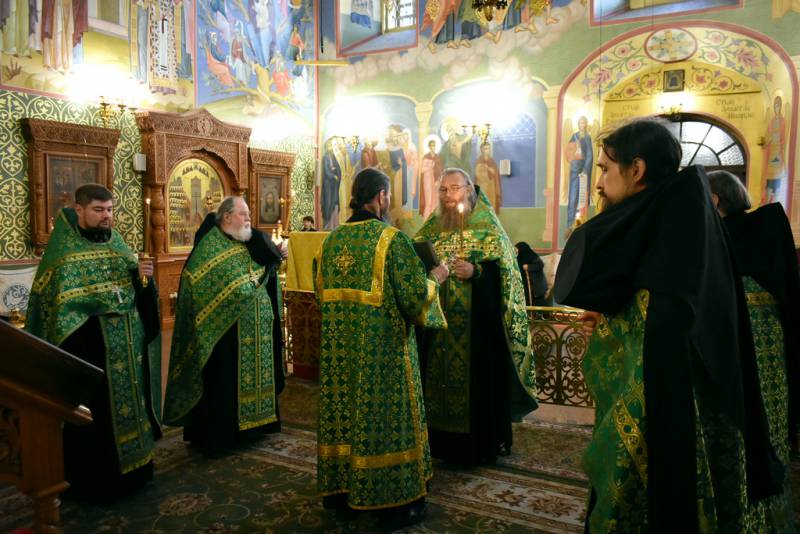 Всенощное бдение в канун дня памяти прп. Сергия Радонежского