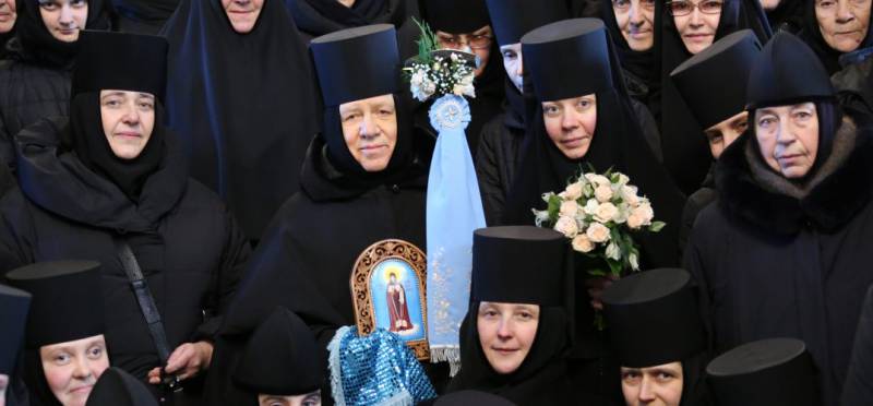 В Серафимо-Дивеевском монастыре торжественно отметили День Игуменства