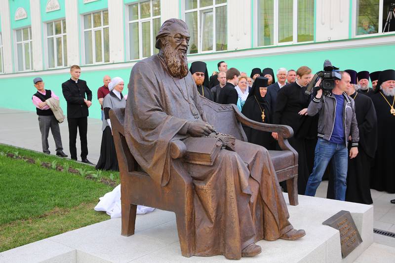 В Нижнем Новгороде прошли торжества, посвященные памяти митрополита Нижегородского и Арзамасского Николая (Кутепова)